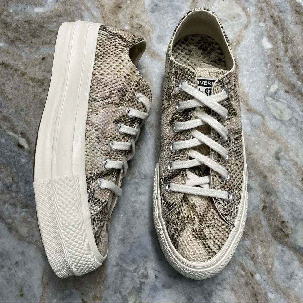 Converse Chuck Taylor All Star Wild Lift Low Top Thick Sole Snake Scales Pattern